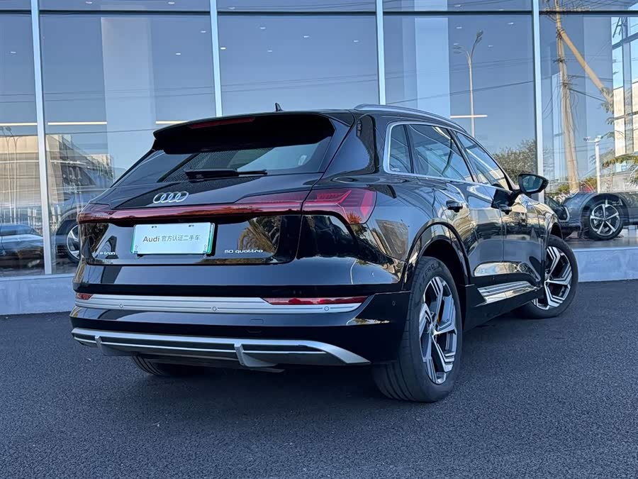 Mercedes-Benz SLK AMG 2021 #10 Mercedes-Benz SLK AMG 2021 صورة سيارة #10