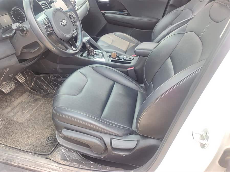 起亚 极睿 2017 汽车图片 #10