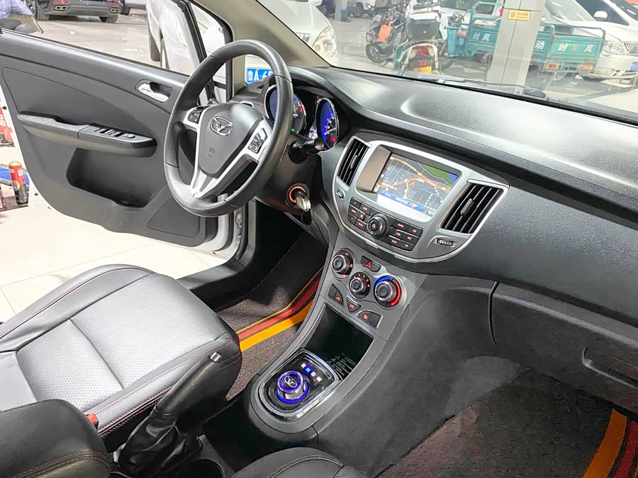 Kaiyi C3 2016 car image #10