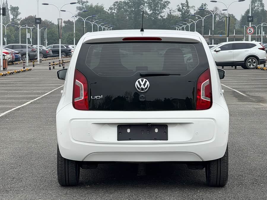 Volkswagen up! 2016 imagem de carro #10