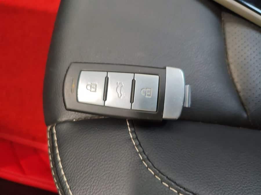 哪吒汽车 哪吒N01 2020 汽车图片 #10