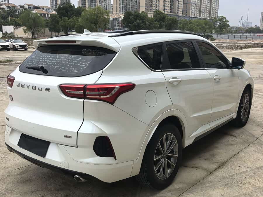 Jetour X70 2020 car image #10