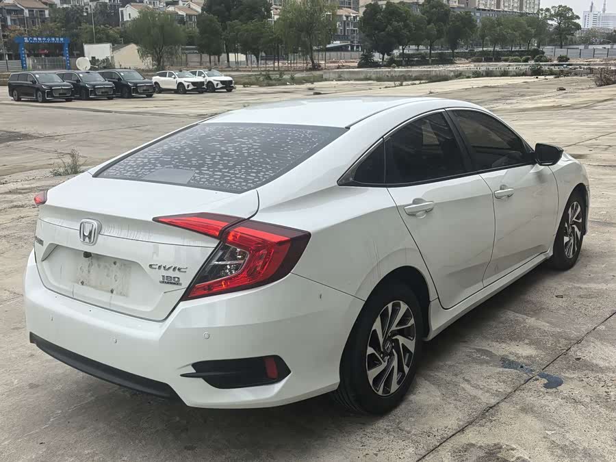 Honda Civic 2021 immagine di auto #10