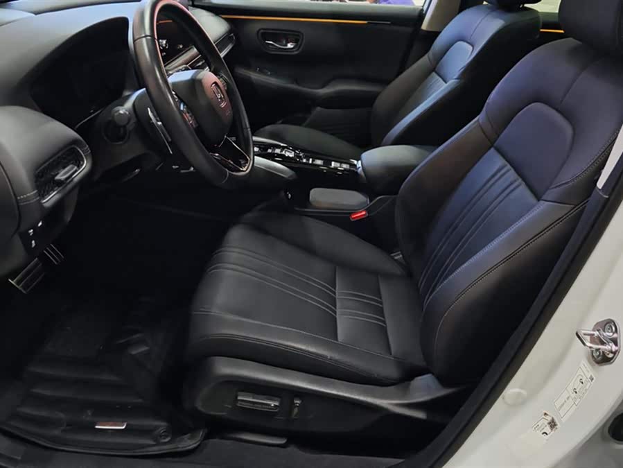 Honda HR-V 2023 #10 Honda HR-V 2023 car image #10