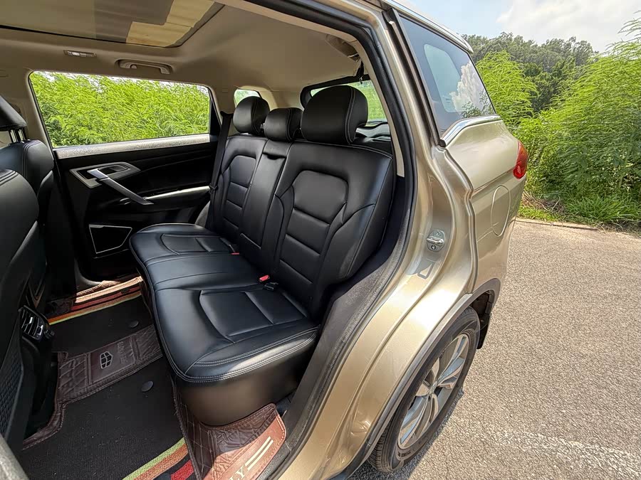 GEELY Boyue 2018 #10 GEELY Boyue 2018 car image #10