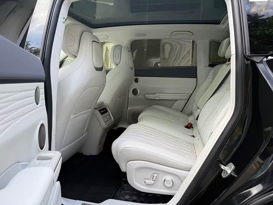 Exceed Stellar Era ET 2024 car image #10