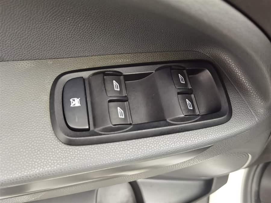 Ford EcoSport 2016 car image #10