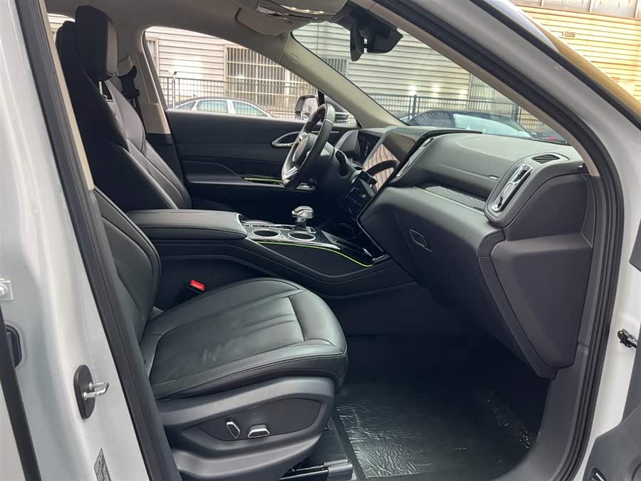 HongQi HS3 2023 immagine di auto #10