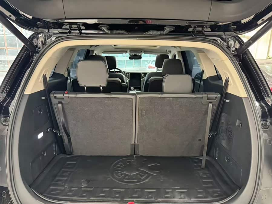 HongQi HS7 PHEV 2024 صورة سيارة #10