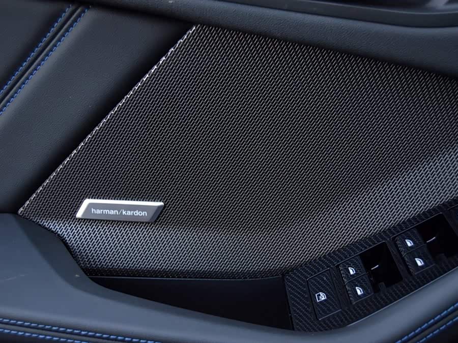 BMW M235L #10 BMW M235L car image #10