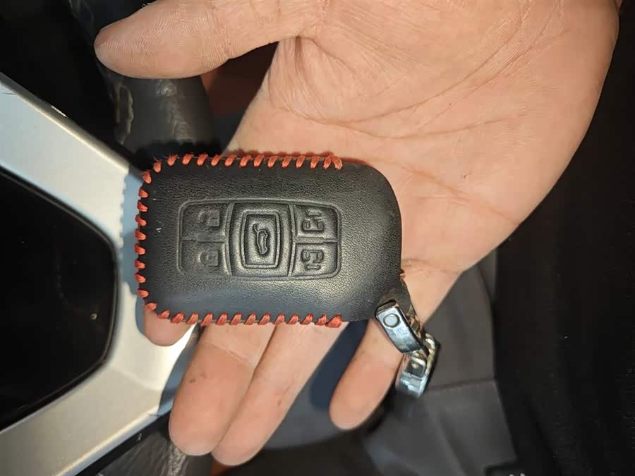 BYD M6 2015 car image #10