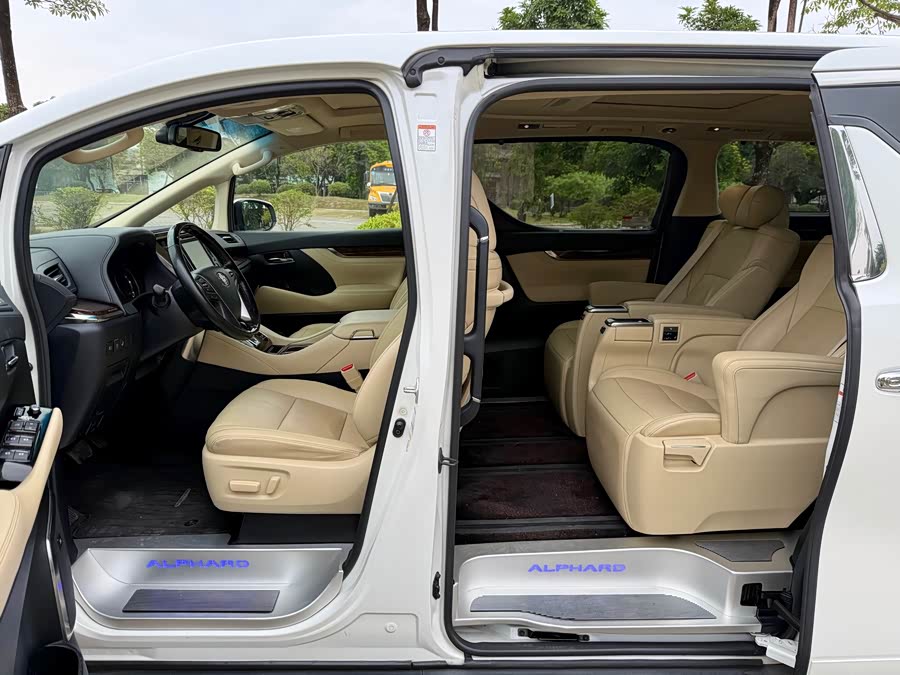 丰田 埃尔法 2018 汽车图片 #10