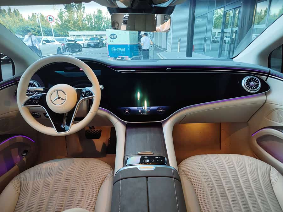 Mercedes-Benz EQS Class 2022 car image #10