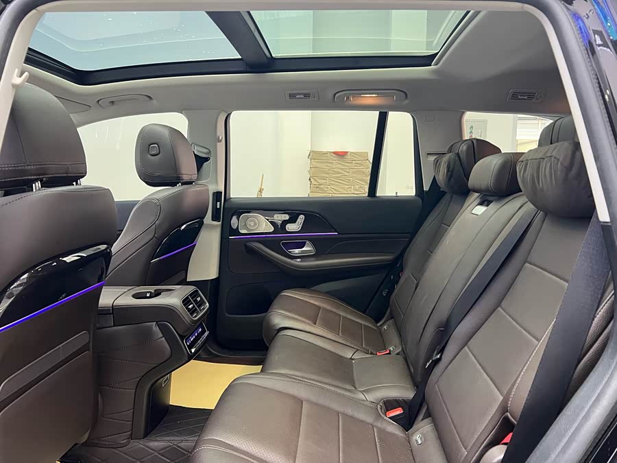 Mercedes-Benz GLS Class 2024 #10 Mercedes-Benz GLS Class 2024 car image #10