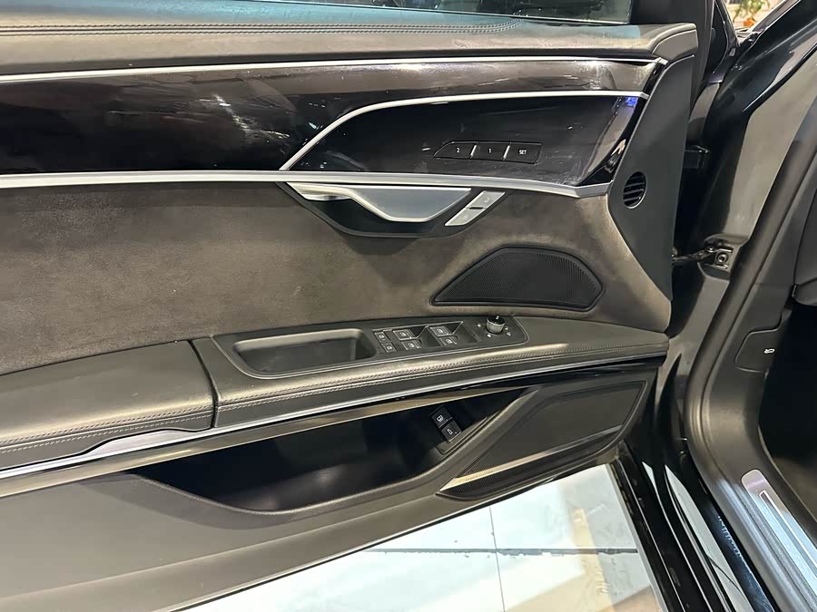 Audi A8 New Energy 2022 immagine di auto #10