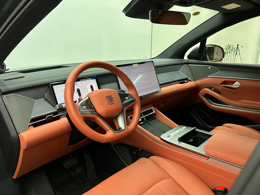 BYD Tang L 2025 car image #10
