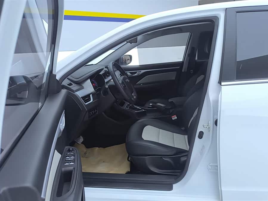 GEELY Vision 2020 car image #10