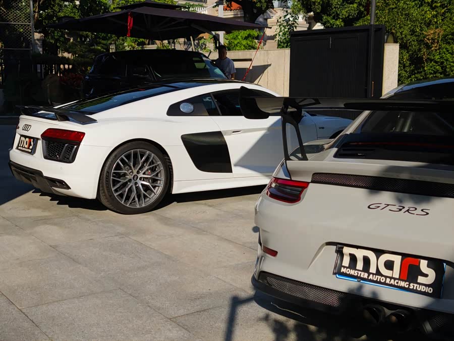 Audi R8 2017 immagine di auto #10