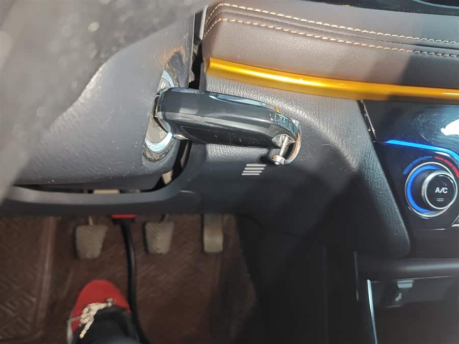 Changan Eado DT 2019 car image #10