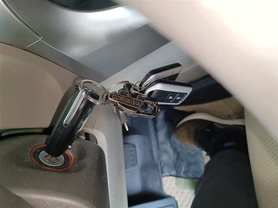 Toyota Reiz 2016 #10 Toyota Reiz 2016 immagine di auto #10