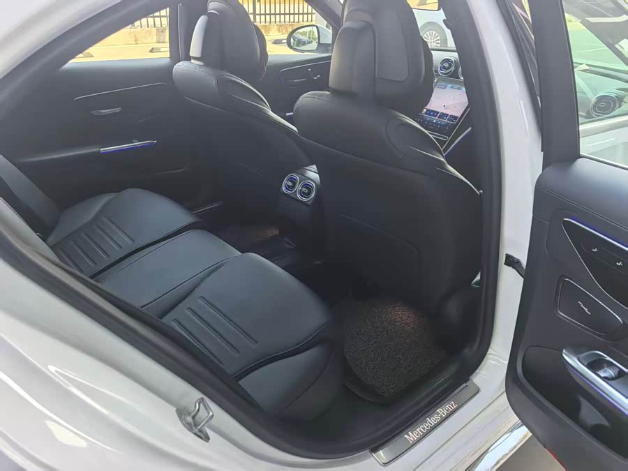 Mercedes-Benz C Class New Energy 2024 #10 Mercedes-Benz C Class New Energy 2024 immagine di auto #10