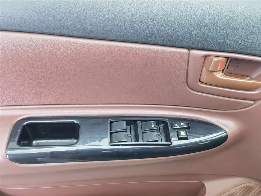 BYD F3 2018 immagine di auto #10