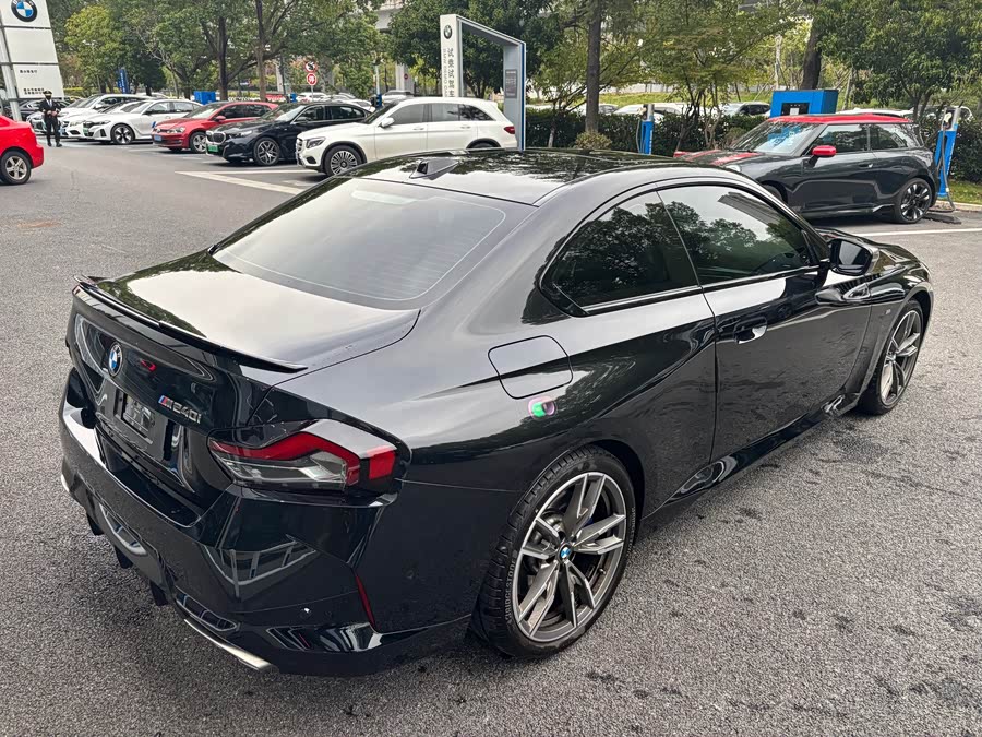 BMW M240i 2024 immagine di auto #10