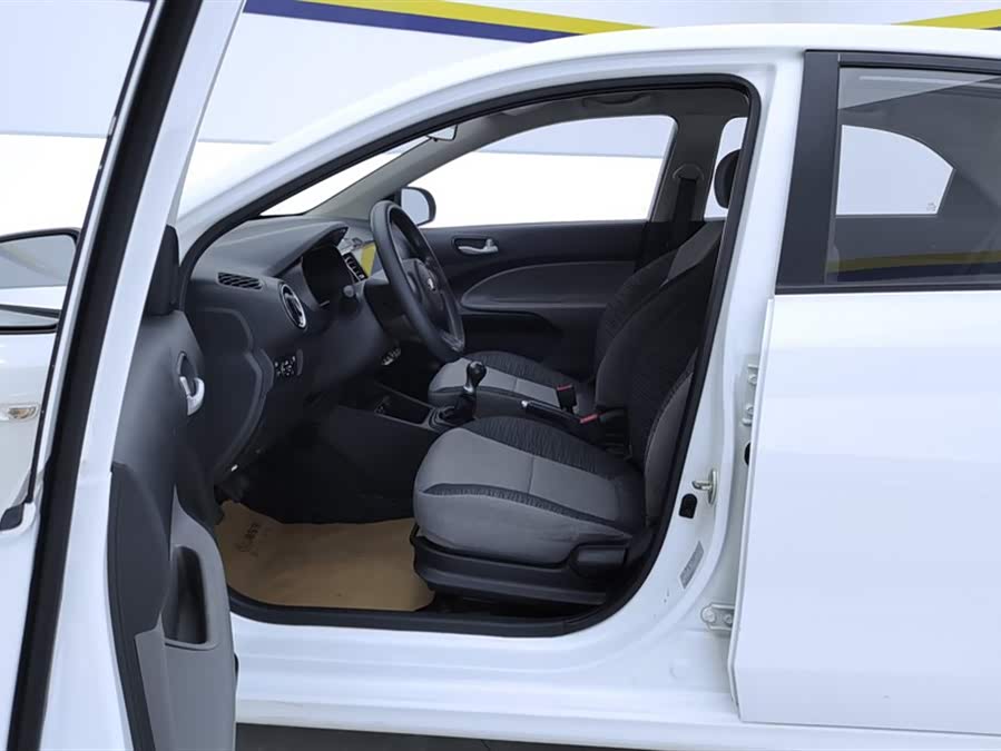 起亚 焕驰 2018 汽车图片 #10