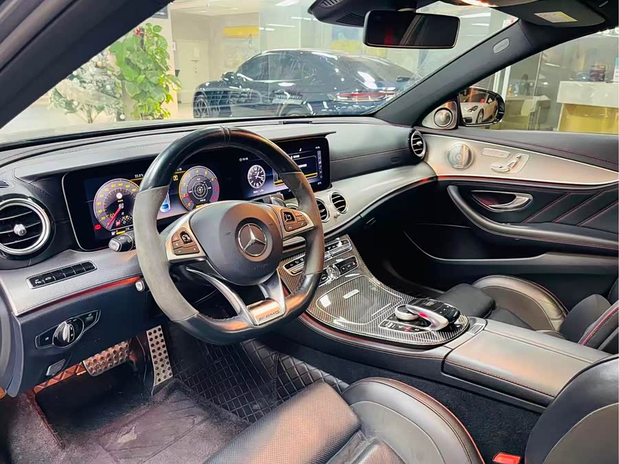 Mercedes-Benz E AMG 2017 صورة سيارة #10