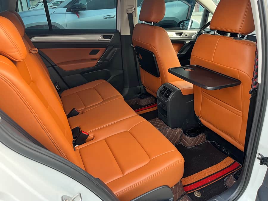Volkswagen Golf Sportsvan 2017 #10 Volkswagen Golf Sportsvan 2017 car image #10