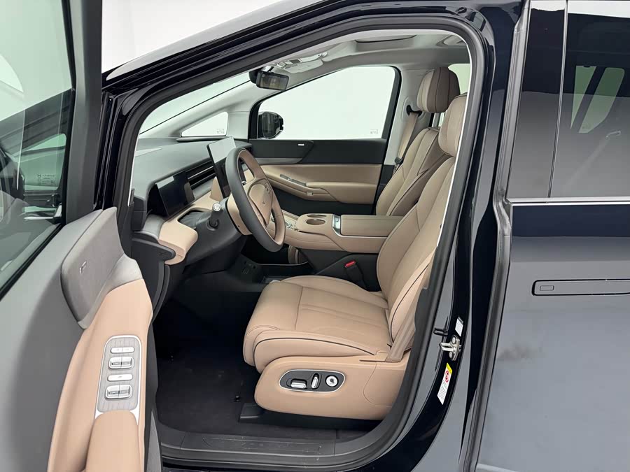 Xpeng X9 2025 imagem de carro #10