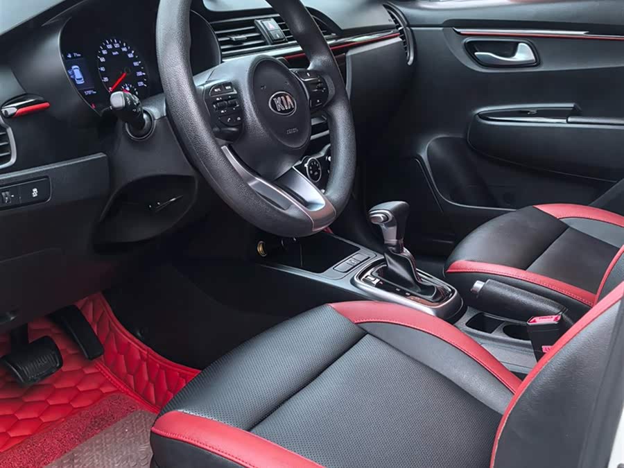 Kia Rio Cross 2019 car image #10