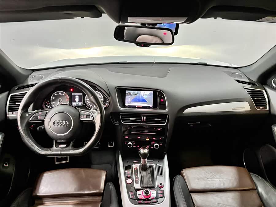 Audi SQ5 2017 image de voiture #10