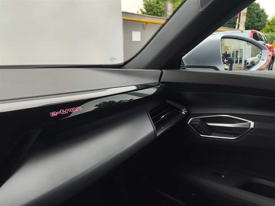 Audi e-tron GT 2024 #10 Audi e-tron GT 2024 image de voiture #10