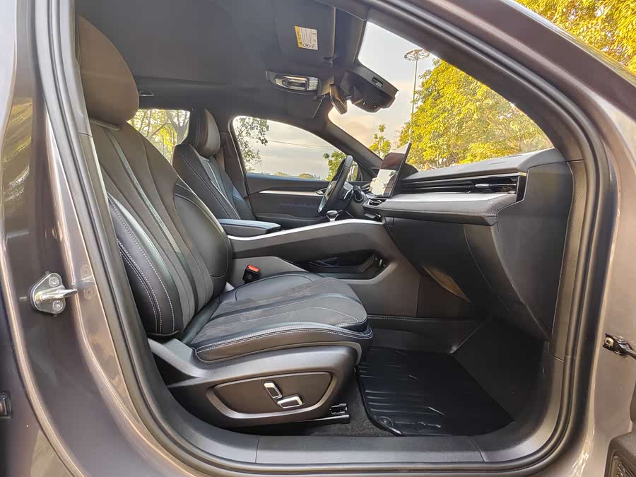 GEELY Preface 2024 car image #10