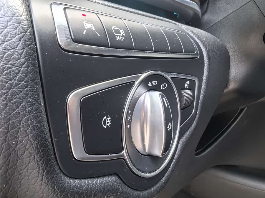 Mercedes-Benz V Class 2022 #10 Mercedes-Benz V Class 2022 immagine di auto #10