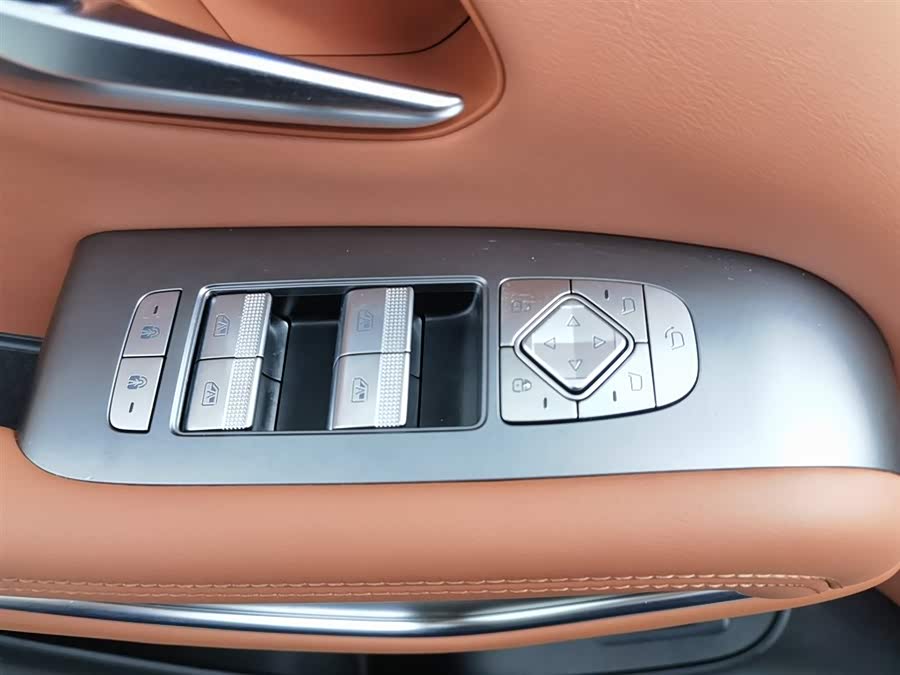 BYD Tang L 2025 car image #10