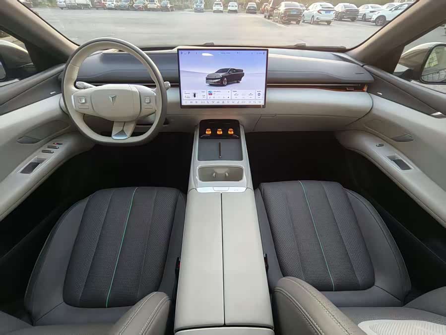 Deepal L07 2024 изображение автомобиля #10