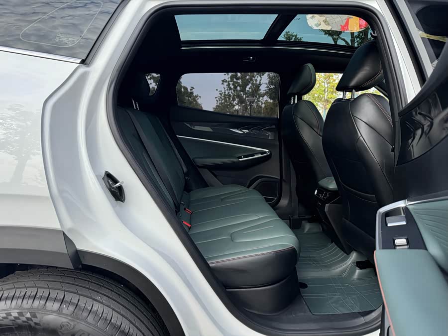 GEELY Boyue 2024 car image #10