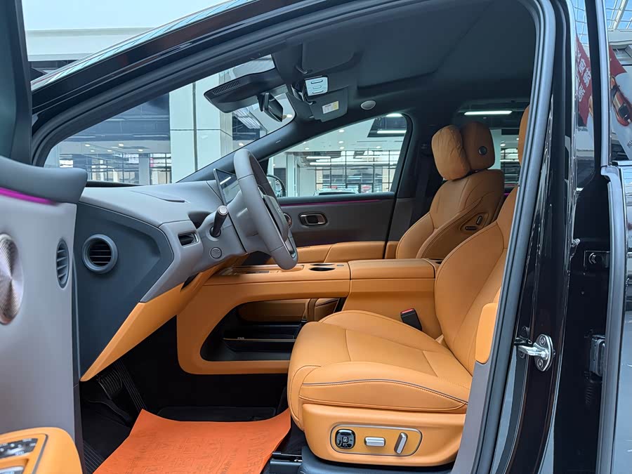 Li i8 2025 изображение автомобиля #10