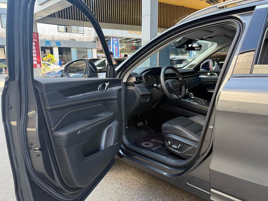 Lynk & Co 01 2023 image de voiture #10