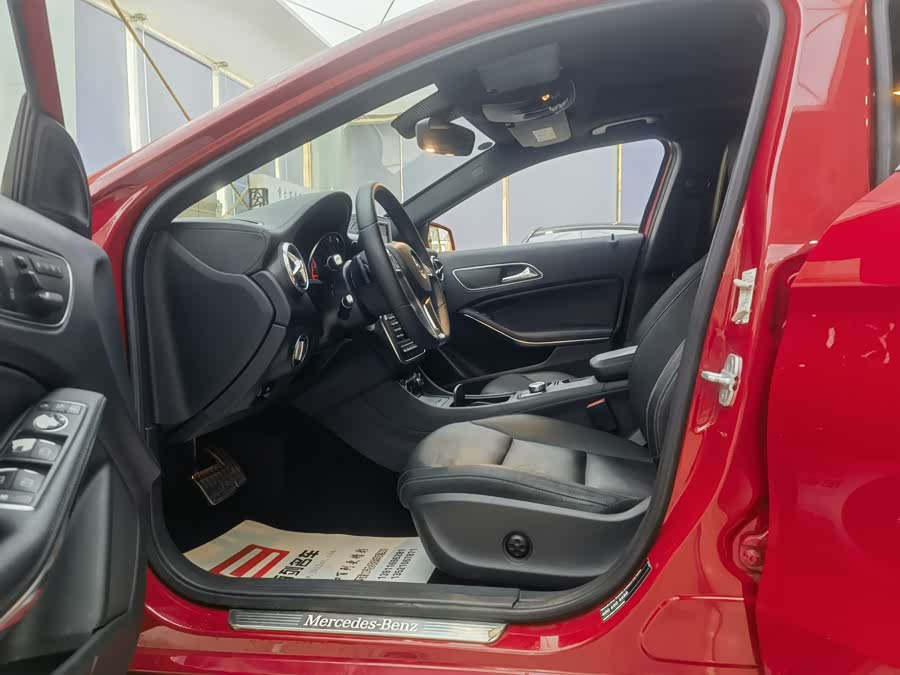 Mercedes-Benz GLA Class (Imported) 2014 immagine di auto #10