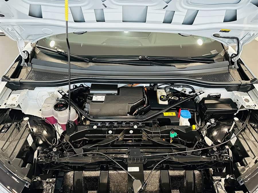 Audi Q4 e-tron 2024 صورة سيارة #10