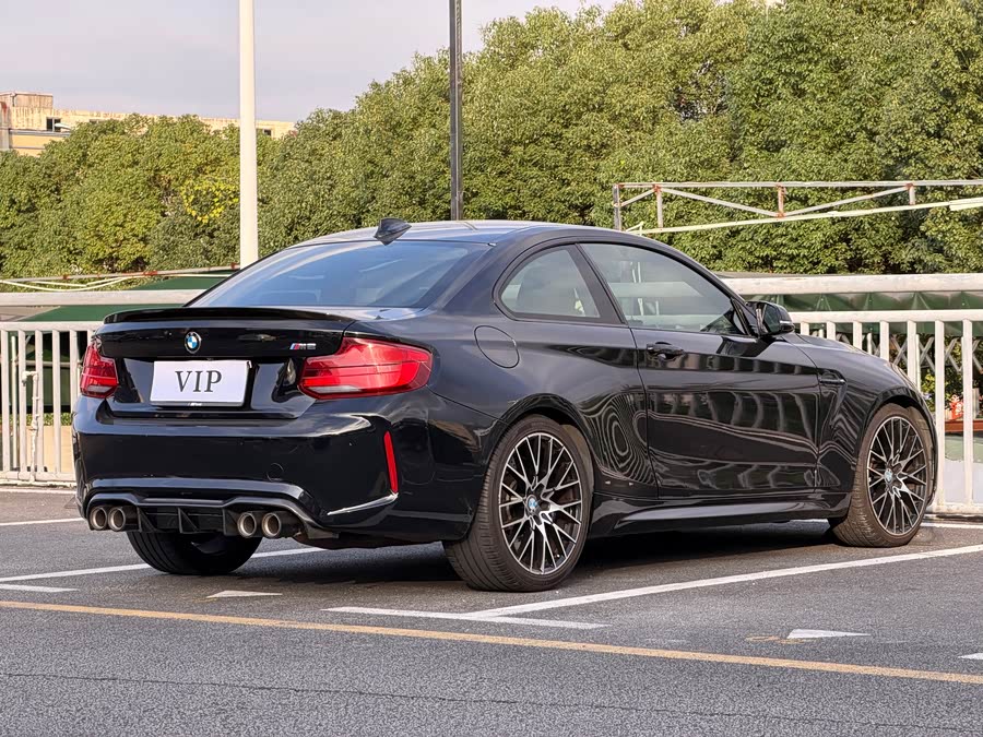 BMW M2 2016 car image #10