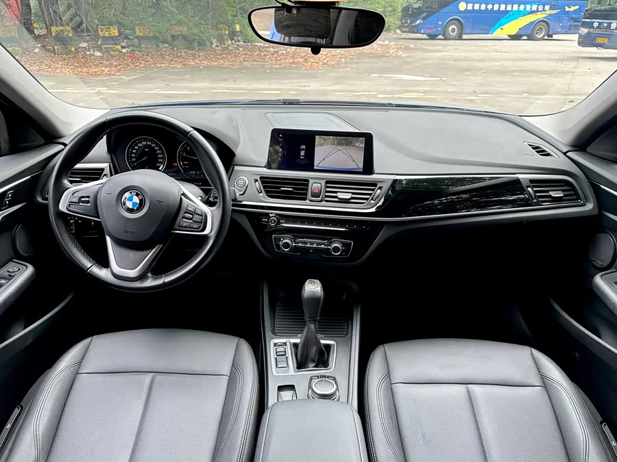 BMW 1 Series 2019 immagine di auto #10