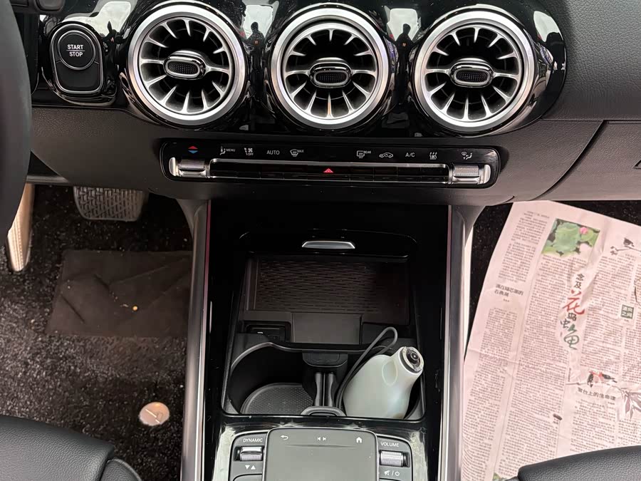 Mercedes-Benz EQA Class 2023 #10 Mercedes-Benz EQA Class 2023 immagine di auto #10