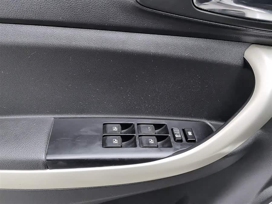 Changan CS35 2014 car image #10