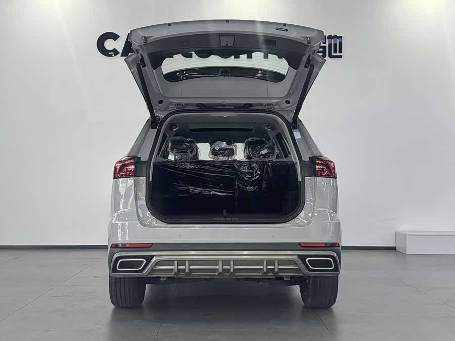 Chery Tiggo 8 PRO New Energy 2025 car image #10