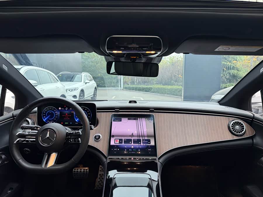 Mercedes-Benz EQE Class 2023 #10 Mercedes-Benz EQE Class 2023 car image #10