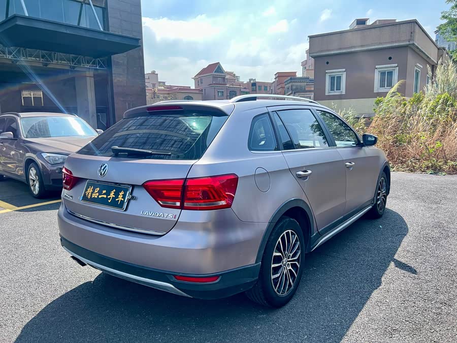 Volkswagen Cross Lavida 2015 #10 Volkswagen Cross Lavida 2015 car image #10